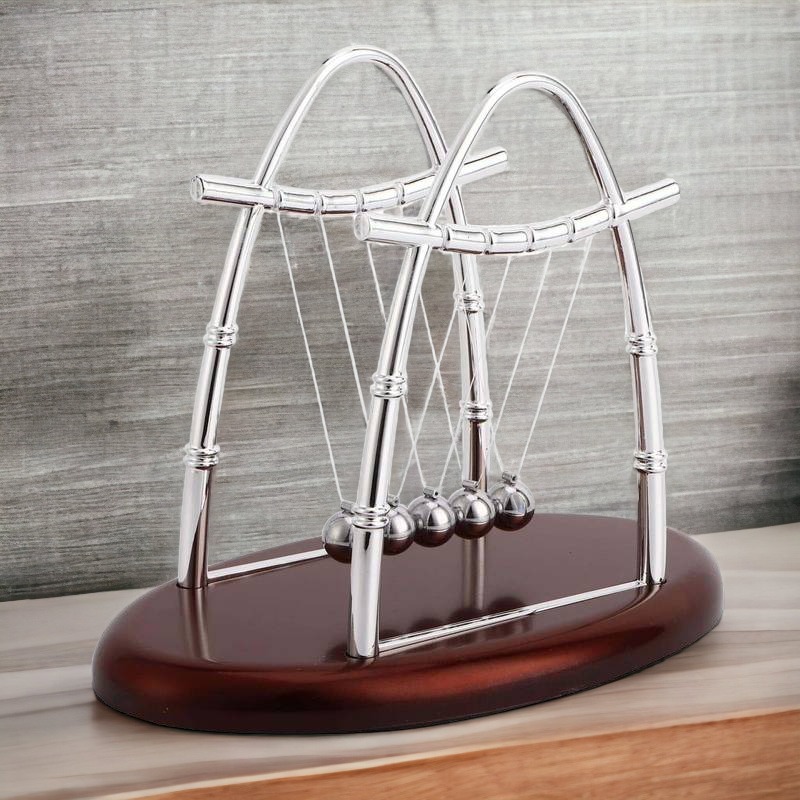 Pendule de Newton Design - Objet Scientifique - Science Labs