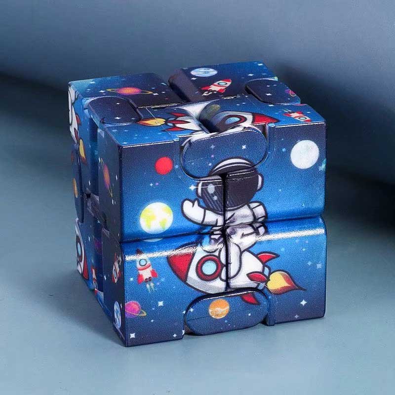 Cube Infini 3D Astronaute - Objet Anti Stress - Science Labs
