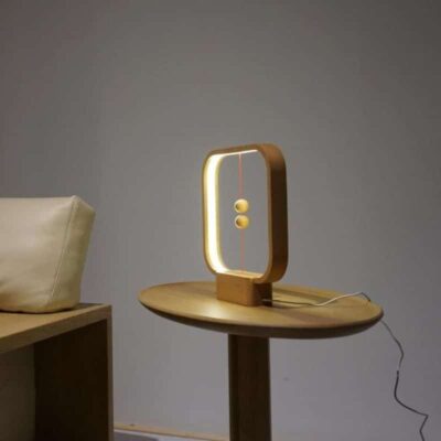Lampe Magnétique Heng Balance Carrée - lampe scientifique - deco scientifique