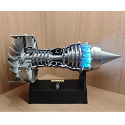 Maqueta motor a reacción turbofán TR900
